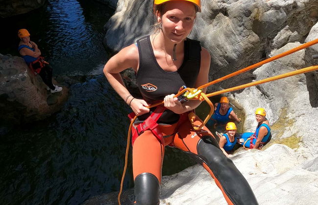 Barranquismo en el río Guadalmina - Foto 5