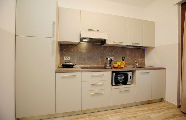 Bella Arco Apartment - Photo 6