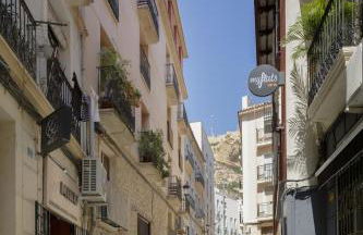 Penthouse in historic center overlooking the castle - Foto 15