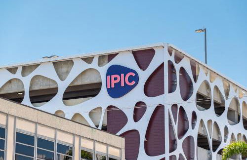 Newly renovated Townhome with King bed - Foto 18