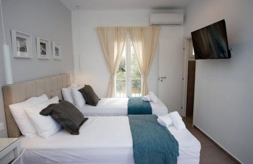 Arourahomes Spetses Town Suites - Foto 3