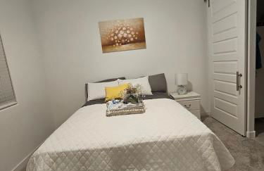 genie palace at statefarm stadium - Photo 3