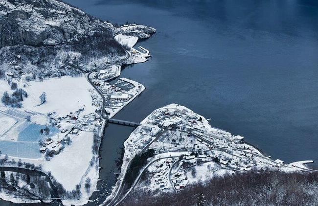 Winter Fjord Tour to Nærøyfjord, Flam and Stegastein from Bergen - Photo 7