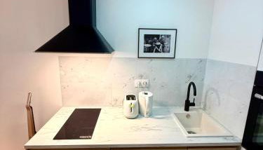 Appartement Montparnasse 5 - Foto 5, stove, toaster