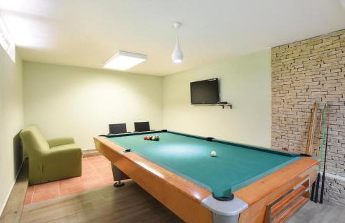 Stunning Home In Tugare - Photo 9