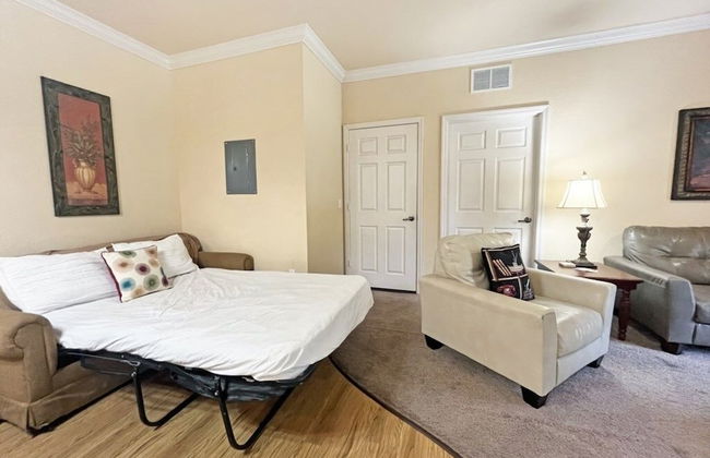 Tuscan Dream 2 Bedroom Condo by RedAwning - Photo 7