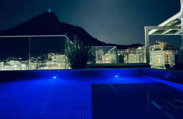 Cobertura Estilosa com Vista Linda e Privacidade - Foto 7