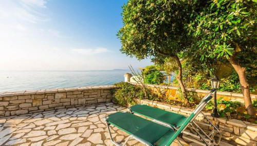 Dinos Walk to Beach Sea Views A C Wifi Car Not Required - 291 - Foto 4, Other