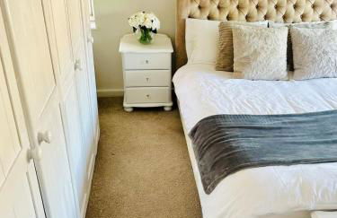 Woodingdean Contractor Pad - FREE Car & Van Parking - Foto 38