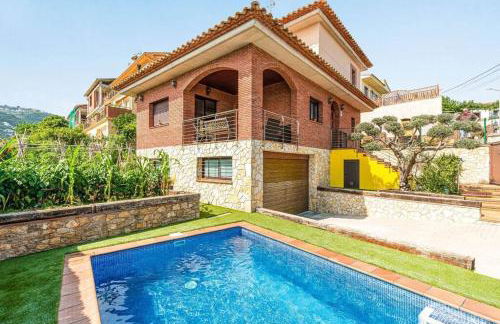 Casa rustica con piscina y jardin - Photo 1