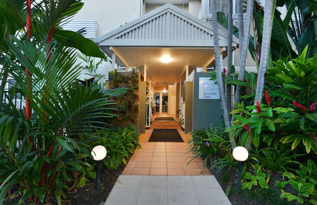 Port Douglas Apartments - Adults Only Oasis - Foto 51
