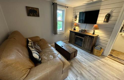 Escape to a Streamside Cabin in the Lower Catskills - Foto 13