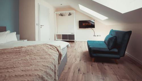 Exklusive Ferienwohnung an der Mosel - Top Ausstattung - Dachterrasse - E-Ladestation - Netflix - Photo 2