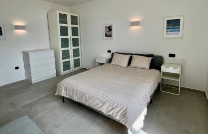 Newly Refurbished Komiza Haven - Photo 24