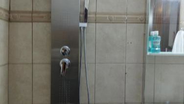 Mavridis House - Foto 5, Shower