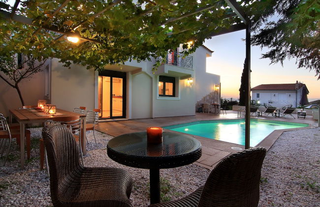 Adam & Eve Villas - Photo 53