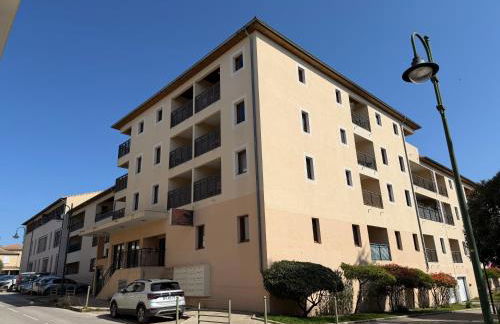 Superbe appartement à Uzès avec place de parking - Foto 28