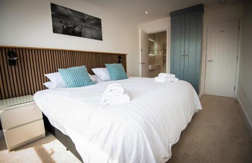 Marston Penthouse - Photo 24