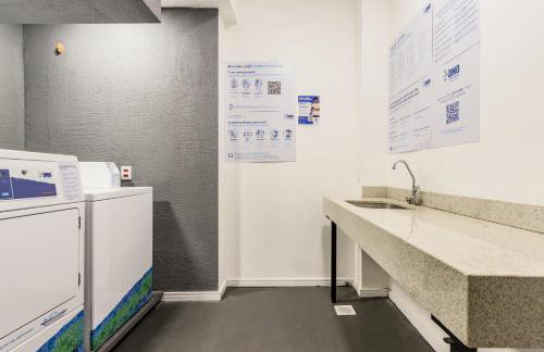 Xtay Cais Rooftop - Hospede-se perto do Cais Embarcadero e na Orla do Guaíba - Foto 22