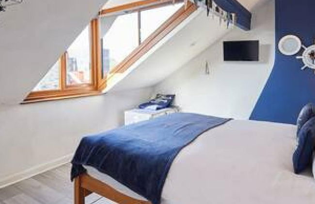 George House in Whitby - Photo 20