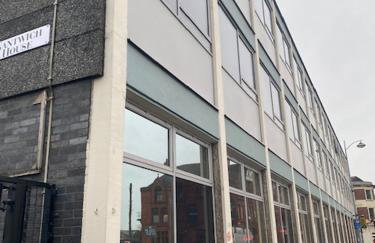 Train Station Apartments - Foto 14