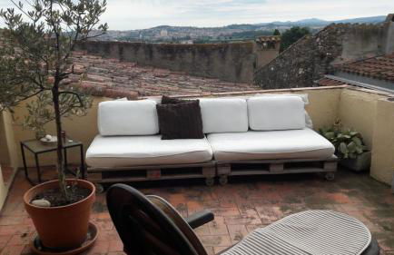 BAIX EMPORDÀ. Increíble casa en pueblo medieval - Foto 4