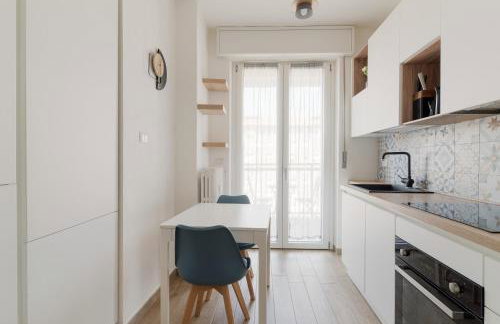 GuestHost - Naviglio Grande Bright Apartment - Foto 7