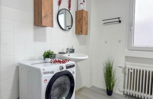 Serviceroom24 - Apartment 3 in Gladbeck WLAN - Smart-TV - 24-7 Check-in und Küche - Foto 6