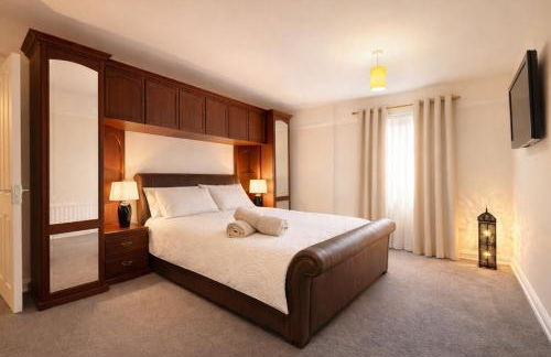 Contractors Residence - Long Stay DISC0UNT- Private Parking - Central Location - Fast Wifi - Foto 1