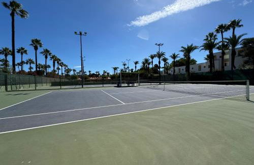 Seaside Sotogrande Retreat with pool - Foto 49