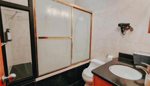 IceCream - Pool Table - 120 Projector - King Bed - Foto 5