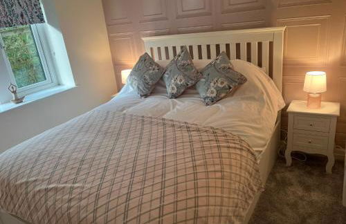 3 Bedroom Dog Friendly Cottage with Off Lead Field - Foto 15