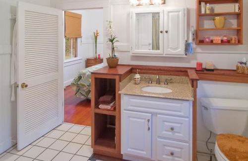 Fern Grotto Inn - Foto 18