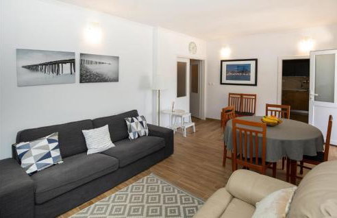 4 Bedroom Beautiful Home In Rogotin - Foto 19