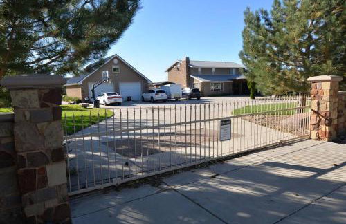 Tacit Shadow Resort Paradise Deluxe Suite, Gym, Coffee Bar, Hot-Tub, Free Laundry, Food Available - Foto 39