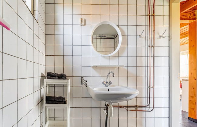 Tranquil Holiday Home in Lage Zwaluwe With Terrace - Photo 47