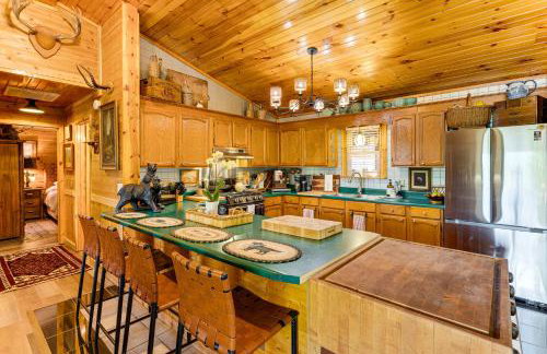 Screened Porch, Deck and Mtn Views Andrews Retreat! - Foto 14