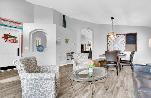 South Facing Pool with Spa and a Game Room in Prime Location Near Disney - Foto 37