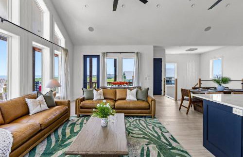 Luxury Beachfront l Private Hot Tub, Pool, & 2 Arcade Games - Foto 31