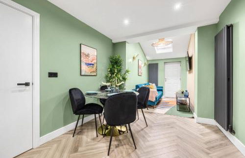 Amazonian Luxury Family Home MCR City Centre Etihad Free Parking - Foto 21