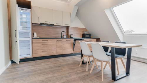 VIP Apartment A 64qm 4 Zi DG Wohnung klimatisiert großes Bad u Küche max 4 Gäste inklusive Schlafsofa - Foto 3