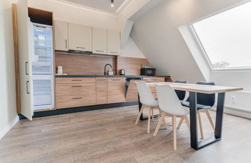 VIP Apartment A 64qm 4 Zi DG Wohnung klimatisiert großes Bad u Küche max 4 Gäste inklusive Schlafsofa - Foto 3