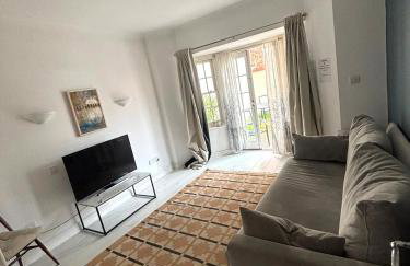 Queen Anne Court-FREE PARKING By Prescott Apartments - Photo 1