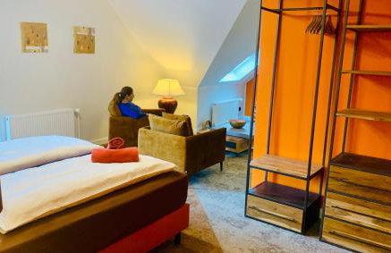 BESOTEL Mettmann- 20 Wohnungen 2 Standorte 35 Schlafzimmer 29 Badezimmer 52 Betten für 73 Gäste - Foto 77