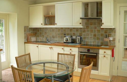 Burn Cottage - A Secluded Highland Retreat For Two - Foto 9