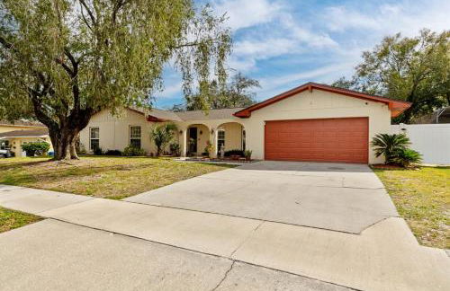 Exquisite Retreat with Heated Pool for 14 Guests, Pool Table Paradise! - Foto 66