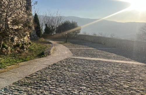 Maison atypique en pleine nature face au Luberon - Foto 25