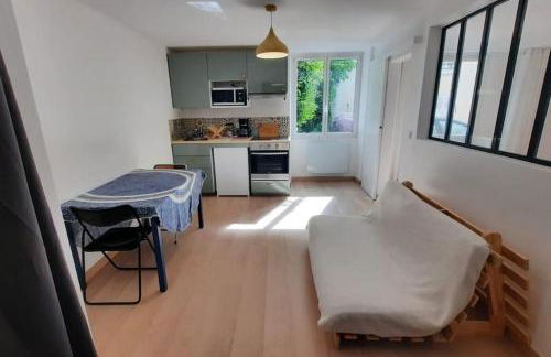 Chez Simon et Loreline Yerres proche Paris Orly Disney - Foto 18