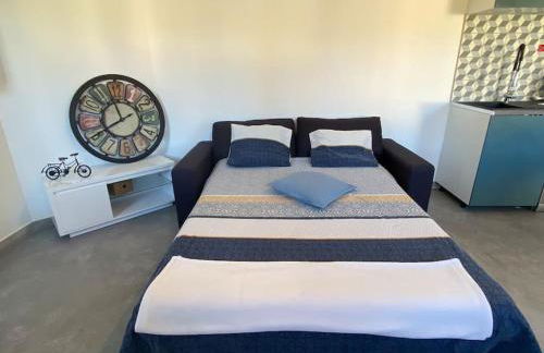 REZ de jardin moderne 4 chambres 8 personnes jardinet - Foto 32