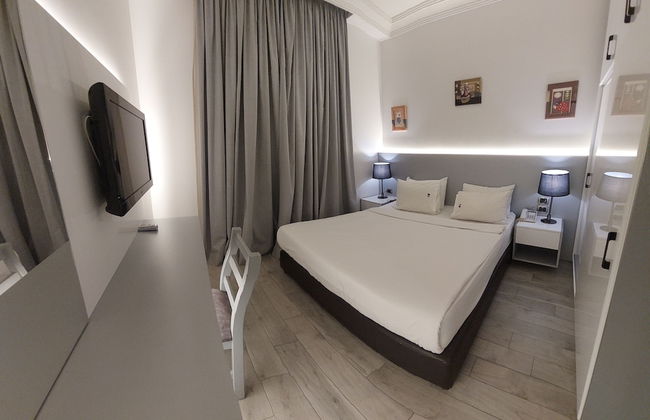 NY Suites Hotel - Photo 19